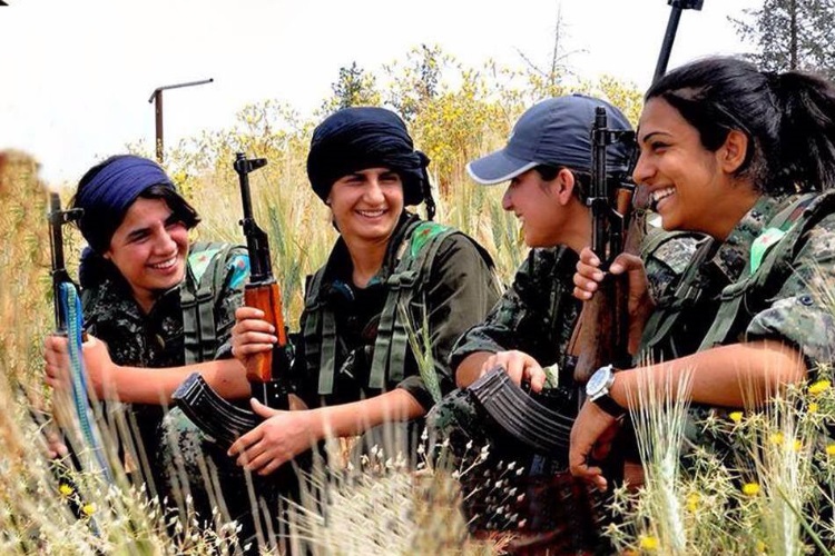 mujeres-kurdas-codigo-nuevo