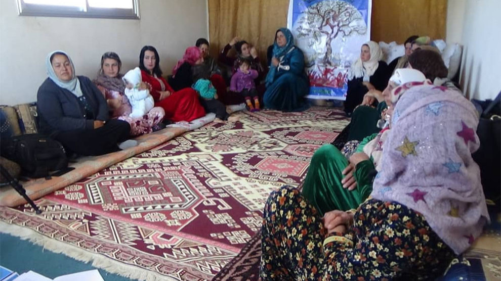 Reunion-organizacion-Sara-Rojava