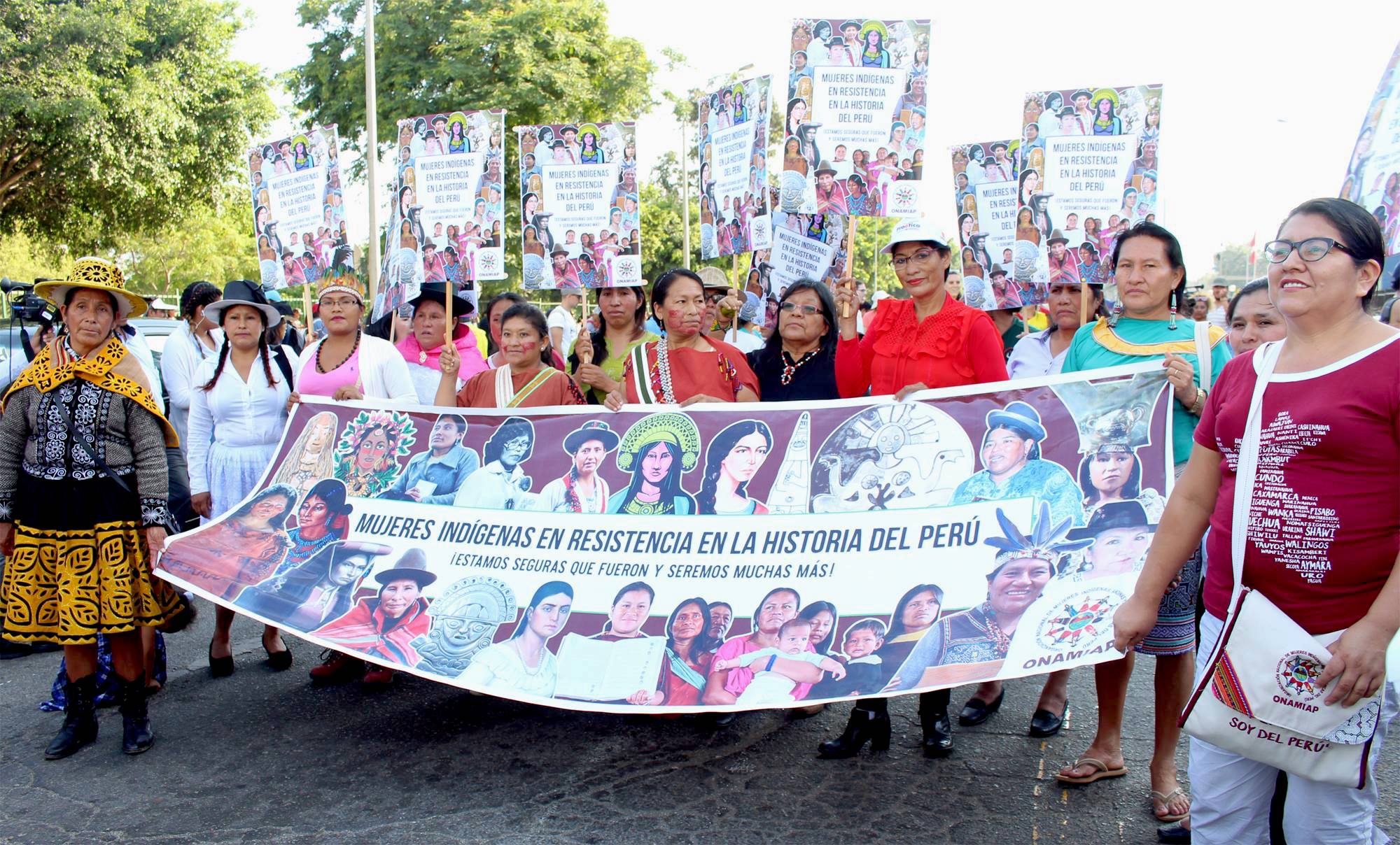 Perú La Consulta Previa En Debate Avispa Midia 4942