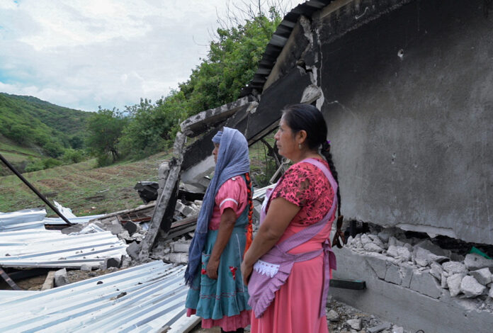 Comunidad de El rebollero destruida